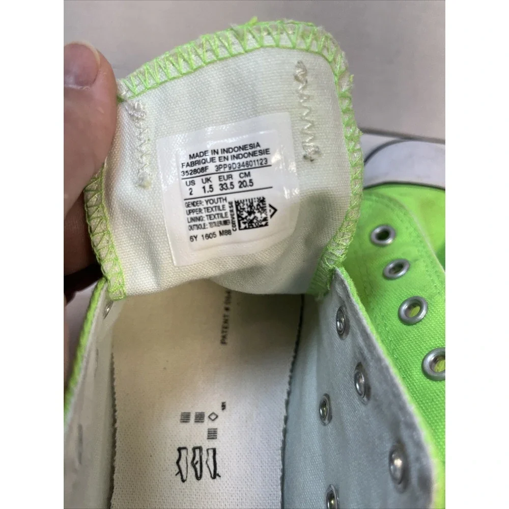 Converse All Star Neon Green Low Top Sneaker Shoes Sz 2 Youth No Laces